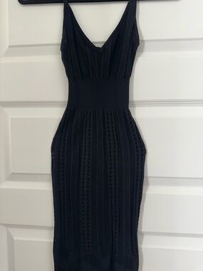 Black Sleeveless Knit Midi Dress - Elegant Bodycon Style